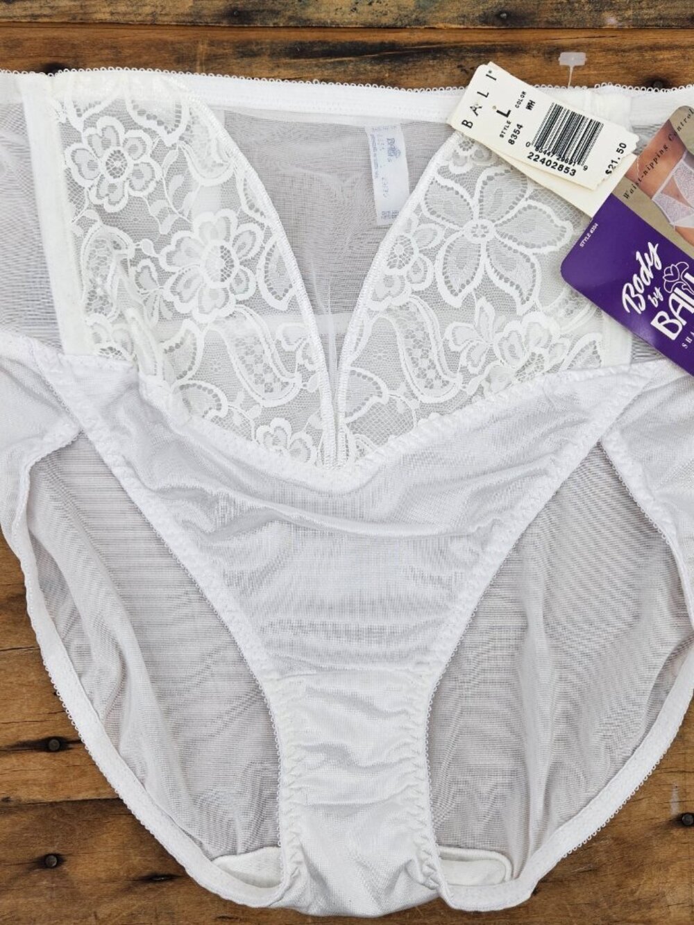 NWT VTG 90s Body by Bali Shapewear Women L White Waistnipper Brief Panty